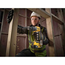 Дрель-шуруповерт DEWALT DCD799NT без АКБ и ЗУ