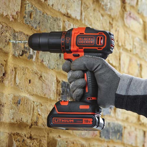 Шуруповерт ударный BLACK&DECKER BDCHD18KB Аксессуары в комплекте 2 аккумулятора