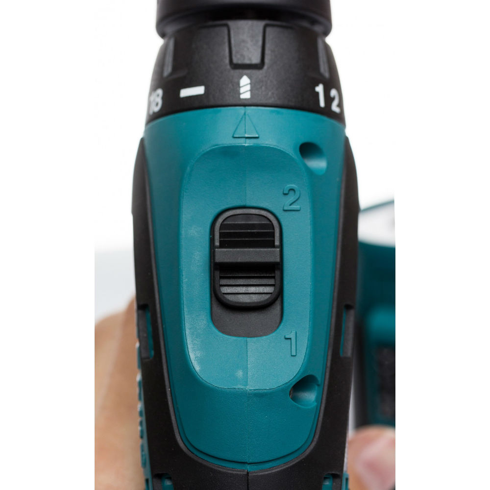 Заказать Дрель-шуруповерт MAKITA DF330DWLE (37487)