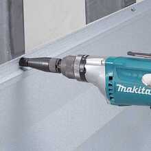 Шуруповерт MAKITA FS 2700