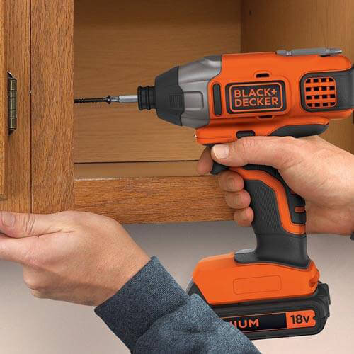 Гайковерт BLACK&DECKER BDCIM18N Тип аккумулятора Li-Ion