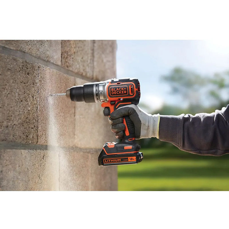 Дриль-шуруповерт BLACK & DECKER BL188N Функції і особливості вбудоване підсвічування