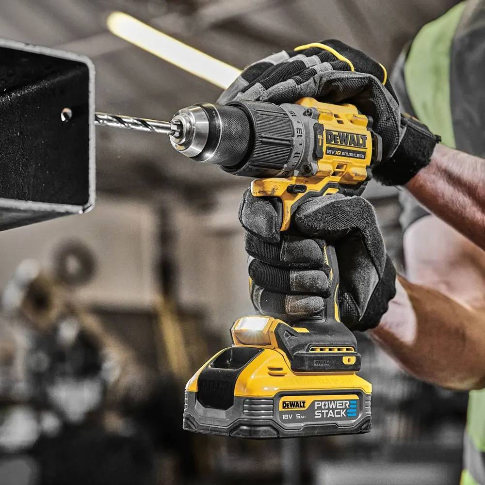 Фото Дриль-шуруповерт DEWALT DCD805H2T