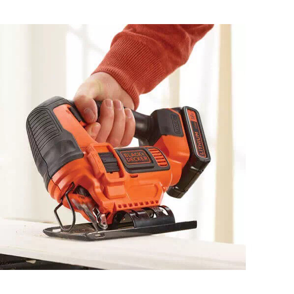 Електролобзик акумуляторний Black + Decker BDCJS18N Тип живлення акумулятор