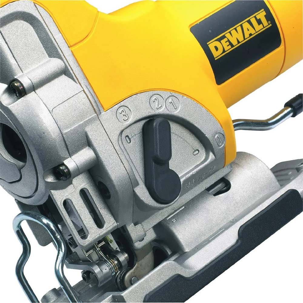 Електролобзик DEWALT DW331KT Потужність 701