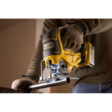 Пила лобзиковая STANLEY FatMax SFMCS650B