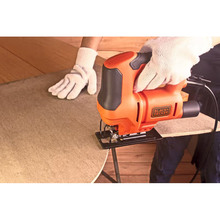 Електролобзик BLACK N DECKER BES603