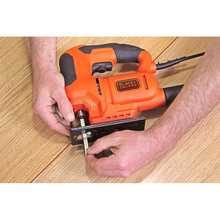 Електролобзик BLACK N DECKER BES603