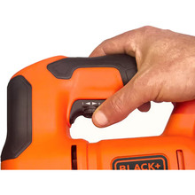 Електролобзик BLACK N DECKER BES603