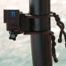 Крепление GOPRO Flexible Grip Mount Featuring Gear Ties (AGRTM-002)