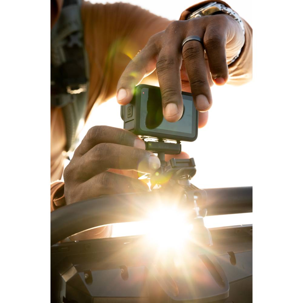 Фото 3 Крепление GOPRO Magnetic Latch Mount (AEMAG-001)