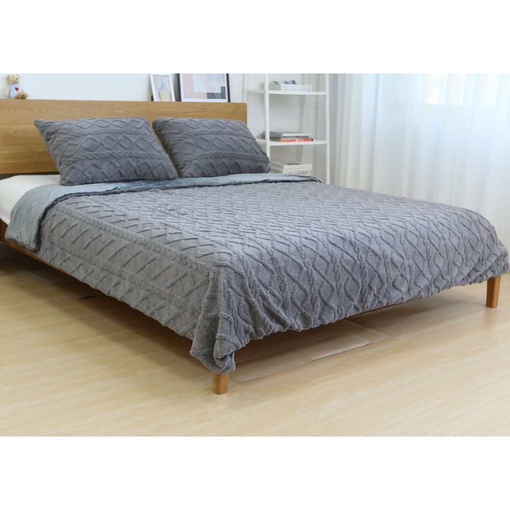 Комплект SOHO покривало 200х220 см + 2 наволочки 50х70 см Romance Gray Розмір 200 х 220