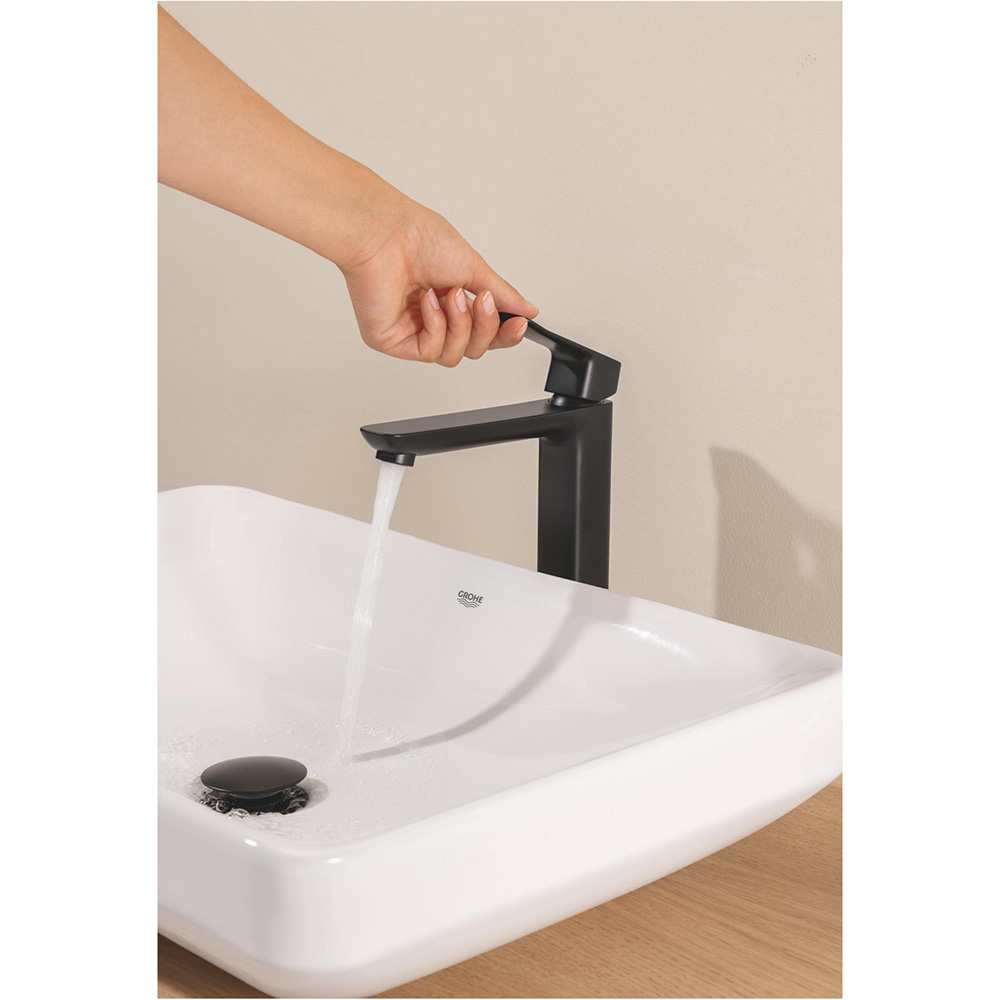 Смеситель GROHE QuickFix Dice Черный матовый (1018922430) Обзор Смеситель GROHE QuickFix Dice Черный матовый (1018922430)