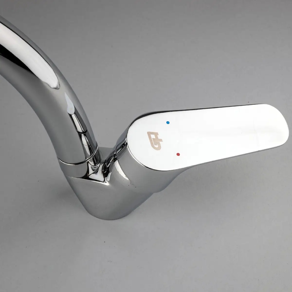 Смеситель GH BATES (110627) Принцип смешивания однорычажный