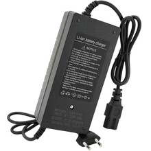 Зарядний пристрій VOLTRONIC для акумуляторів Li-ion 12V 3S 10A Black (YH-SCh126100-3S)