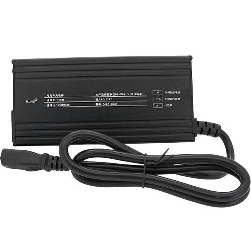 Зарядное устройство MAILICHENG для аккумуляторов Li-ion 12V 3S 15A Black (YT-ML126150)