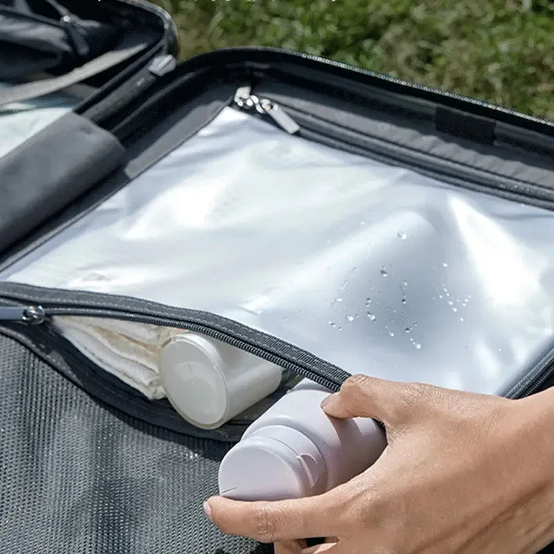 Чемодан RUNMI Ninetygo Ripple Luggage 24` Black (6941413222235) Особенности ремни для фиксации