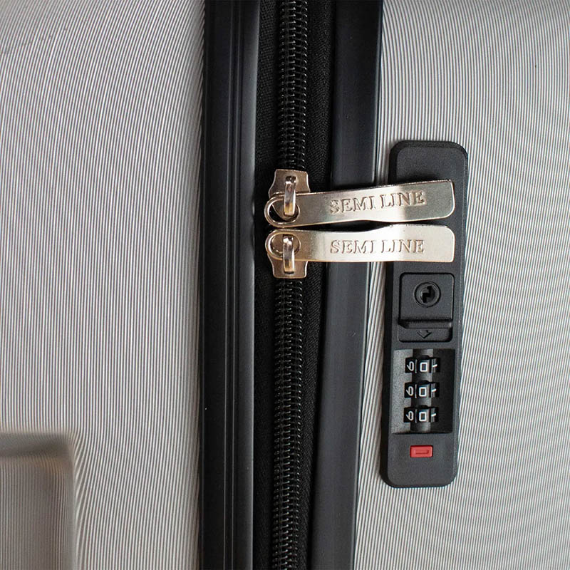 Чемодан SEMI LINE 24" (M) NASA Silver (T5797-2) Заказать Чемодан SEMI LINE 24" (M) NASA Silver (T5797-2)