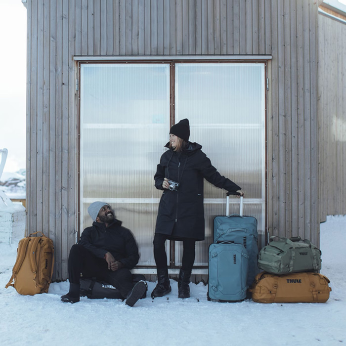 Зовнішній вигляд Сумка-рюкзак THULE Chasm Duffel TDSD-301 30 л Olivine (3205212)