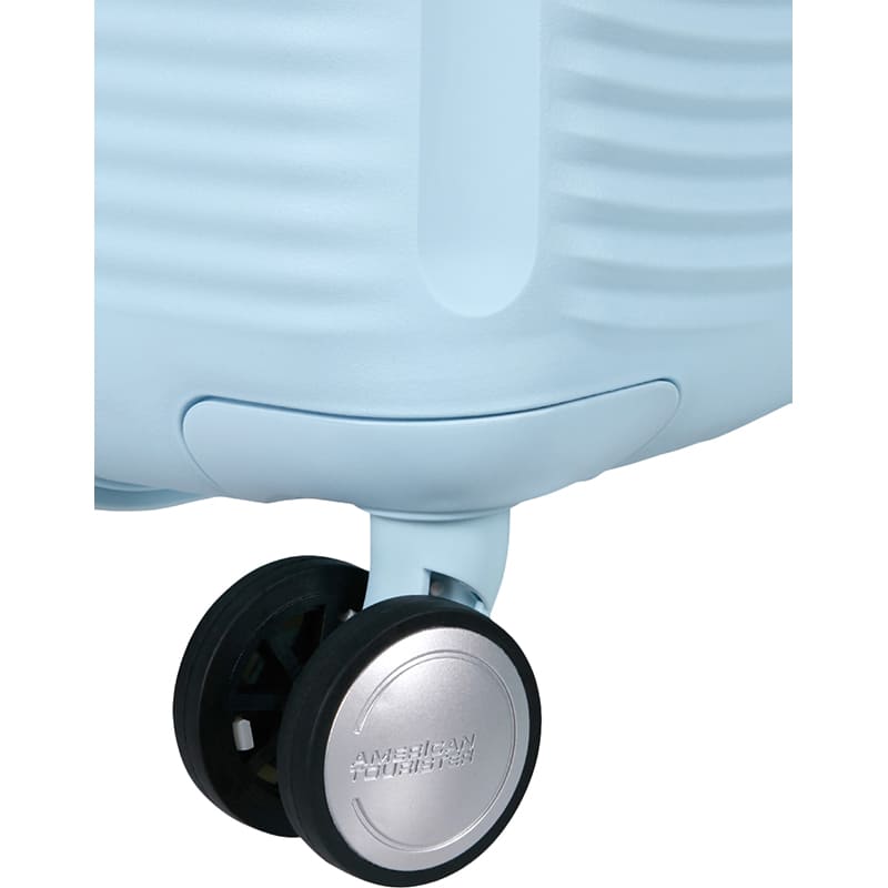 Изображение Чемодан дорожный AMERICAN TOURISTER Soundbox M Pastel Blue (32G*22002)