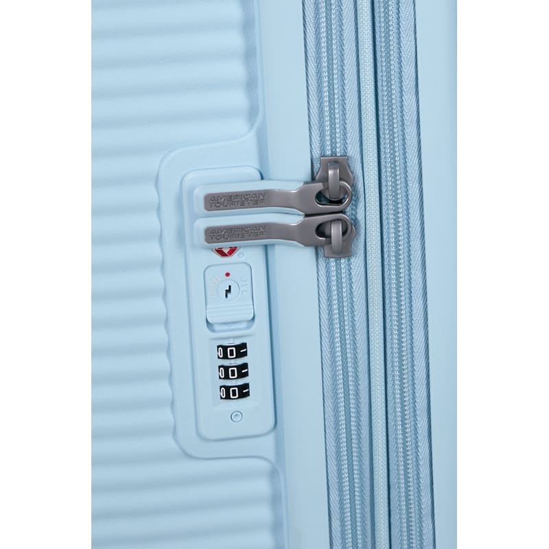 В Украине Чемодан дорожный AMERICAN TOURISTER Soundbox M Pastel Blue (32G*22002)
