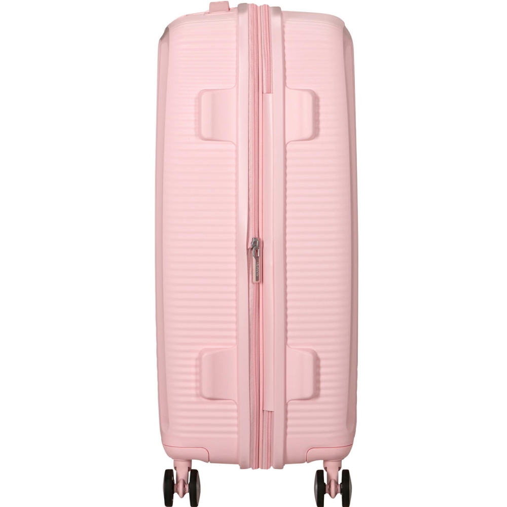 Внешний вид Чемодан дорожный AMERICAN TOURISTER Soundbox M Pastel Pink (32G*60002)