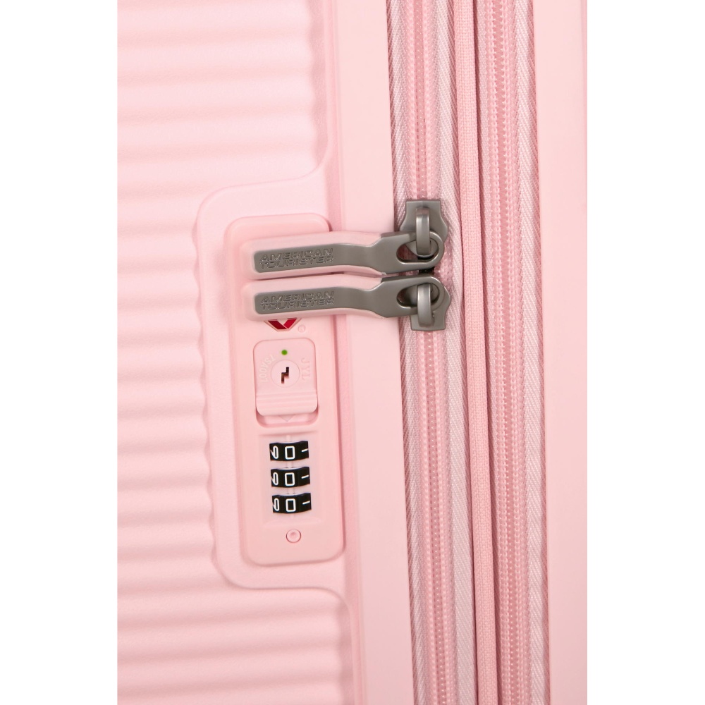 В Украине Чемодан дорожный AMERICAN TOURISTER Soundbox M Pastel Pink (32G*60002)
