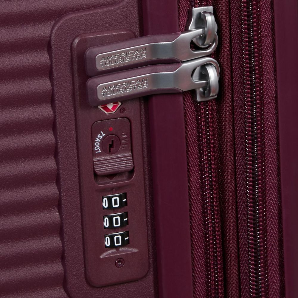 В Украине Чемодан дорожный AMERICAN TOURISTER Soundbox M Burgundy (32G*50002)