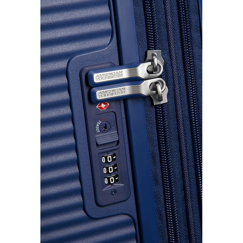 Заказать Чемодан дорожный AMERICAN TOURISTER Soundbox S Blue (32G*41001)