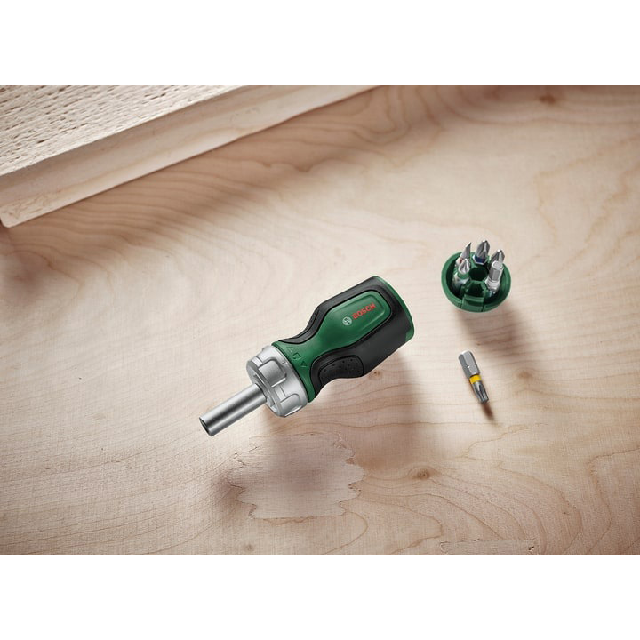Отвертка BOSCH с трещоткой 6 насадок (1.600.A02.7PN) Тип стандартная