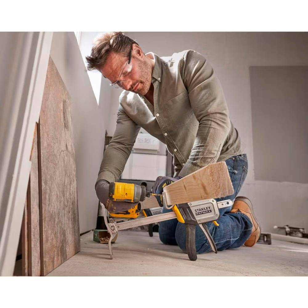 В Фокстрот Струбцина STANLEY FATMAX TradeLift (FMHT83550-1)