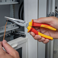 Длинногубцы BOSCH Professional VDE 200 мм (1.600.A02.NE3)