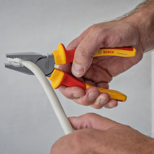 Плоскогубцы BOSCH Professional 180 мм VDE (1.600.A02.NE1)