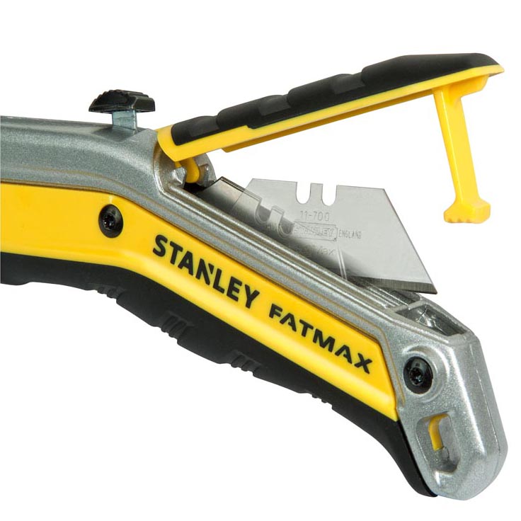 Нож STANLEY FATMAX EXO RETRACTABLE KNIFE 190мм FMHT0-10288 Тип лезвия (выдвижного) трапециевидное