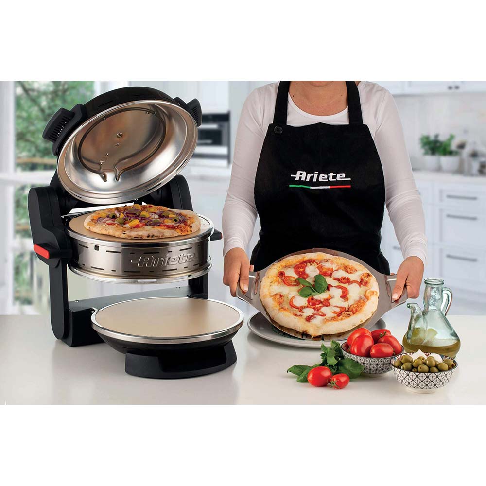 Печь для пиццы ARIETE 927 Black (00C092701AR0) Особенности Максимальная температура: 400 °С; 5 температурных режимов, Огнеупорный камень с антипригарным покрытием; Диаметр камня с учетом металлической рамки: 32см;