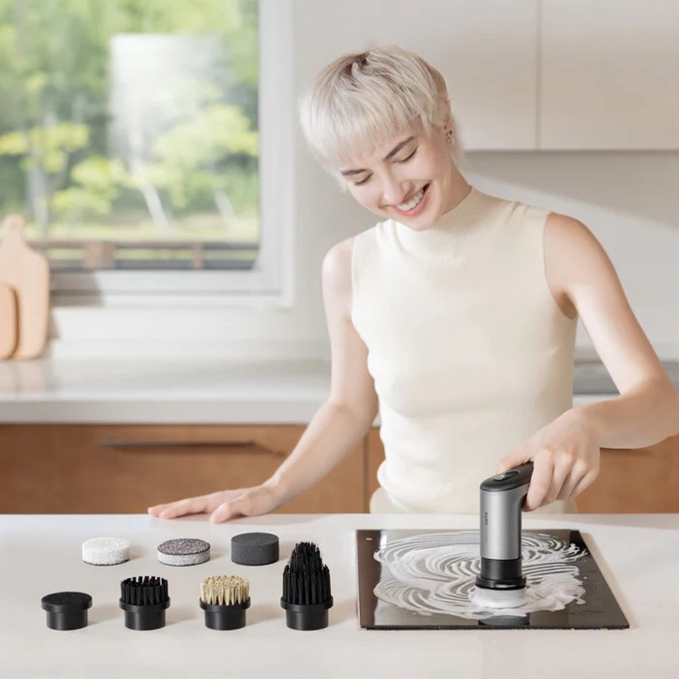 Скрубберная машина HOTO Xiaomi Grip (QWQJA10) Особенности 2 режима скорости; Время работы: до 90 минут без подзарядки; Время зарядки: около 3-4 часов; Материал корпуса: ABS-пластик, силиконовые вставки; Защита от влаги и пыли: IPX5