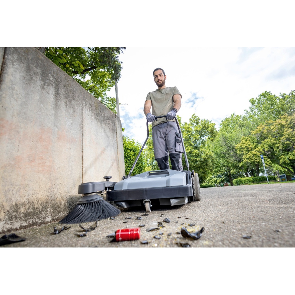 Подметальная машина KARCHER KM 70/15 C Classic (1.517-111.0) Рабочая ширина щеток, мм 480