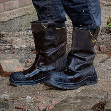 Сапоги DEWALT MILLINGTON S3 WR SRC HRO 42 (DWF50202-104-8)
