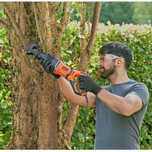 Шабельна пила BLACK&DECKER BES301