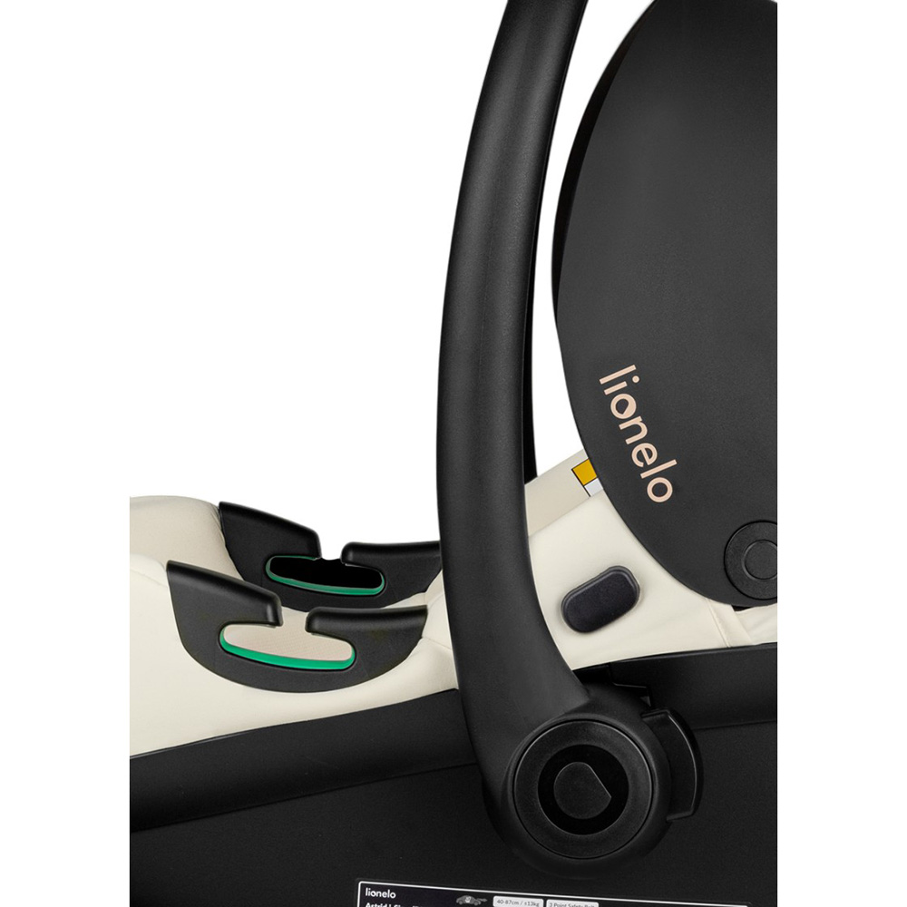 Автокресло LIONELO Astrid i-Size Beige Cream Крепление в машине только ремень автомобиля
