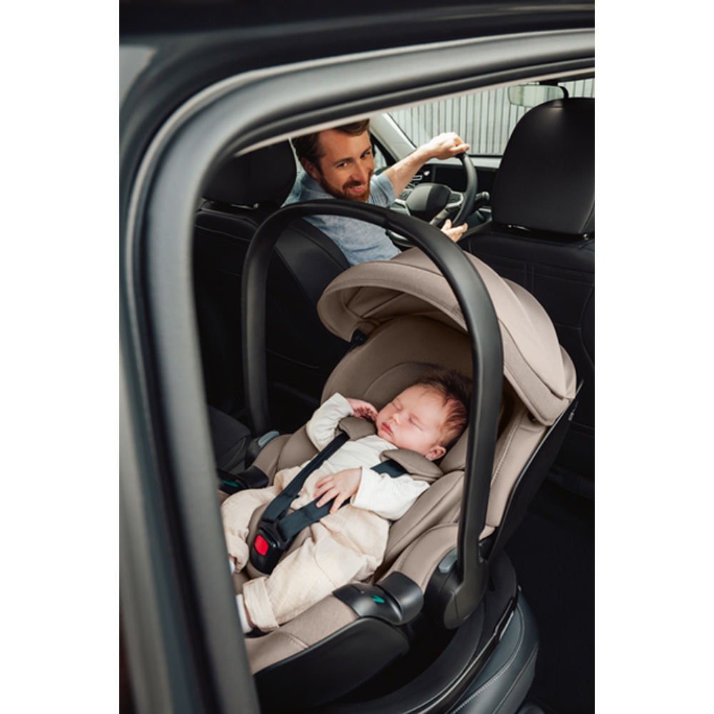 Автокрісло BRITAX-ROMER BABY-SAFE PRO Style Dusty Rose (2000040840) Кріплення в машині система жорсткого кріплення (Isofix)