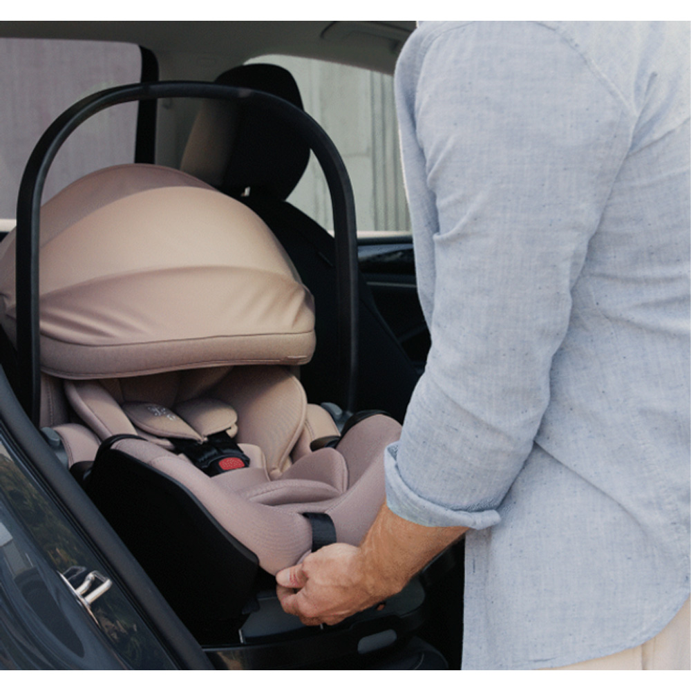 Автокрісло BRITAX-ROMER BABY-SAFE PRO Style Dusty Rose (2000040840) Установка в салоні проти напрямку руху