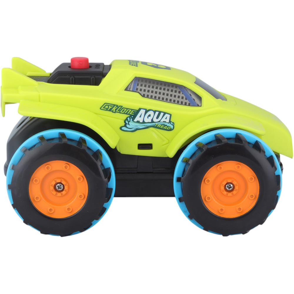 Зовнішній вигляд Машинка на р/в MAISTO TECH Cyklone Aqua Green (40087)