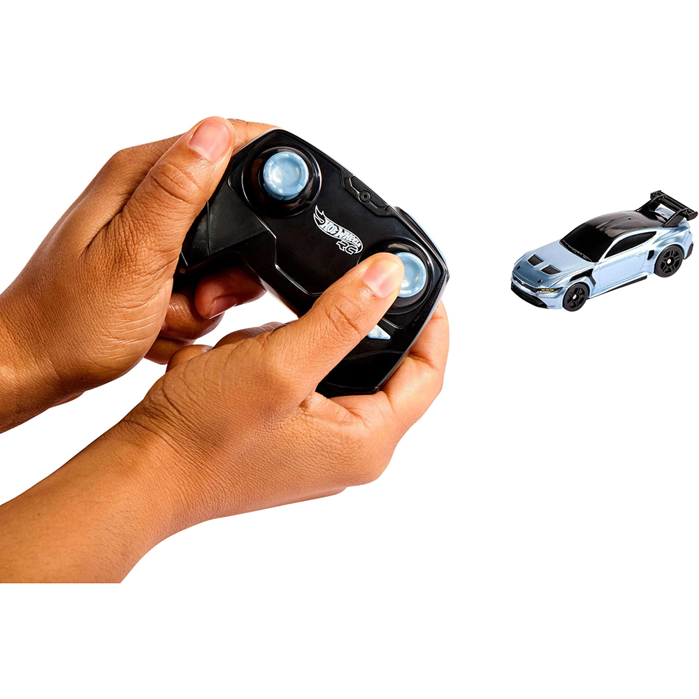 Машинка HOT WHEELS Ford Mustang GTD (JBH04) Двигун Колекторний