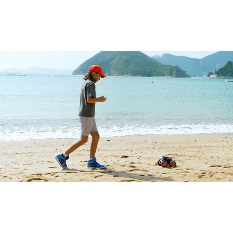 Обзор Машинка на р/у SILVERLIT PHANTOM FORCE Purple (20289)