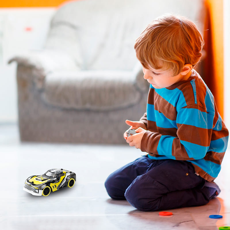 В інтернет магазині Машинка на р/у SILVERLIT STAR RUSH Black (20640)