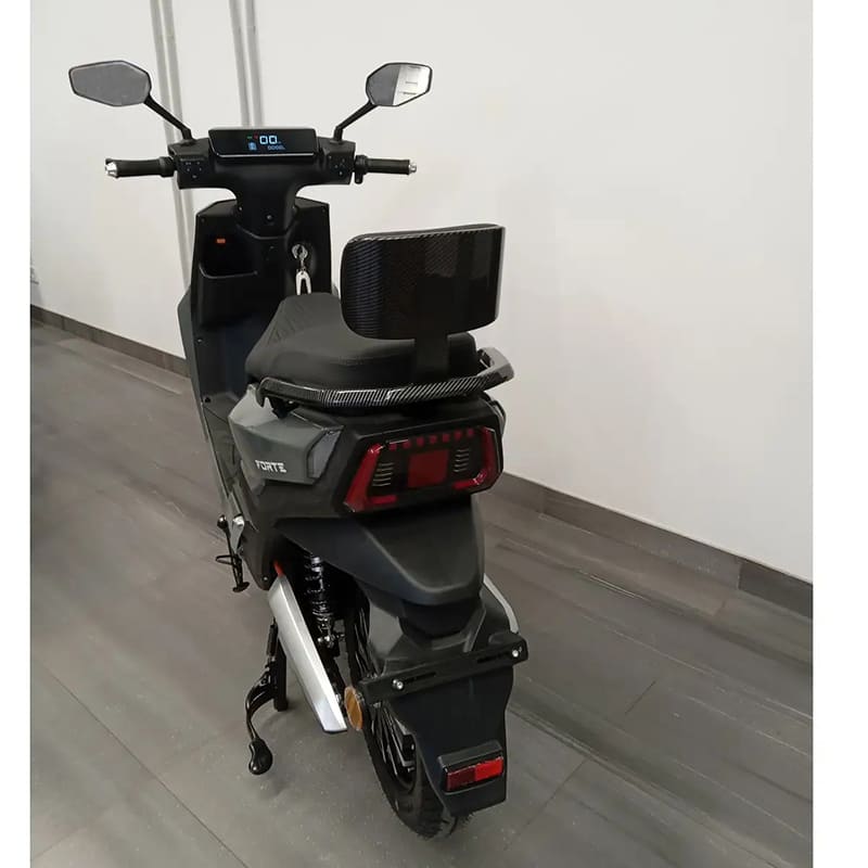 Електроскутер FORTE R3 Grey (145198) Максимальна швидкість, км/г 70