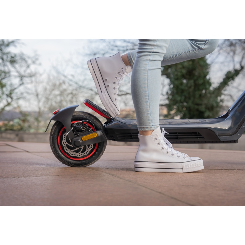 В Фокстрот Электросамокат SENCOR S80 Black (50005824)
