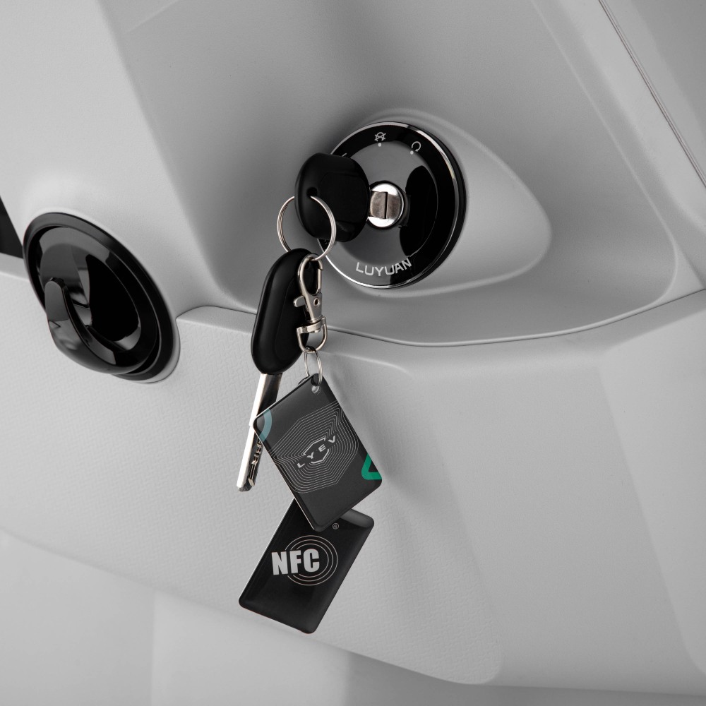 В Фокстрот Электроскутер 2E S90 (2EESS90)