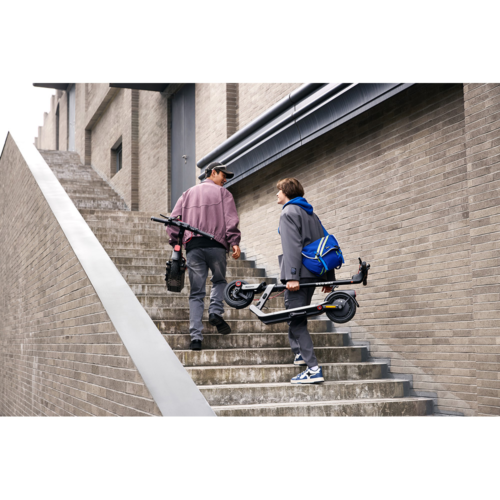 В Україні Електросамокат Segway Ninebot E3 Grey (AA.05.19.01.0003)